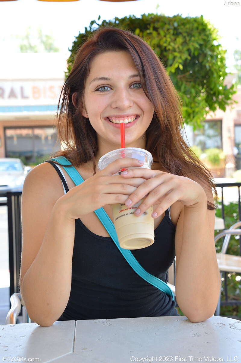 Алла, 22